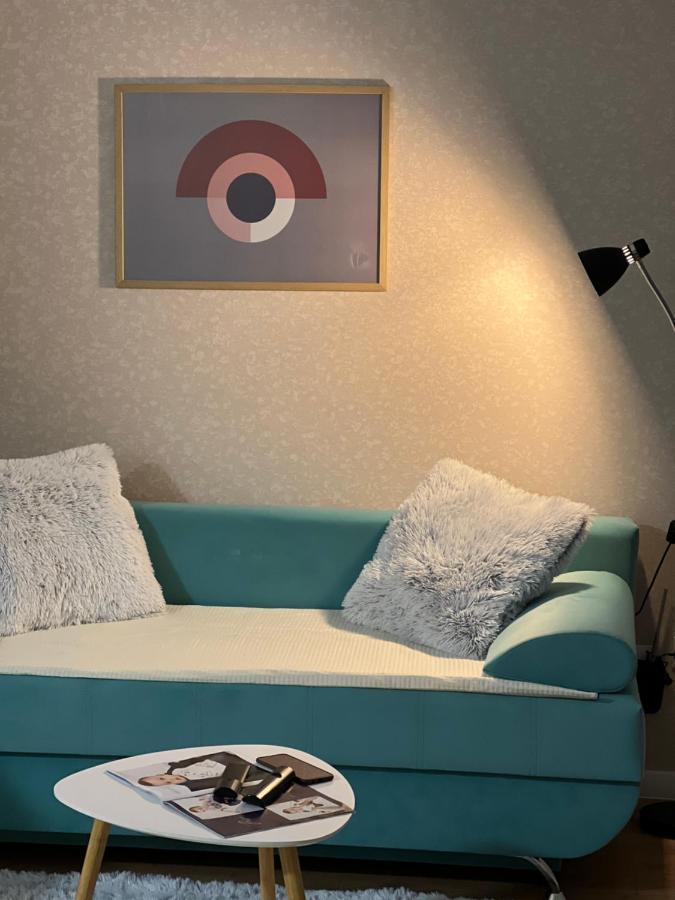 Hi-Tech Aparts Chişinǎu Buitenkant foto